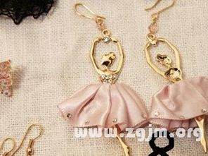 梦到捡到饰品啥意思，梦见捡拾首饰