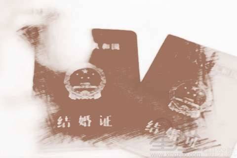 梦见手拿咸鱼，周公解梦梦见自己吃咸鱼