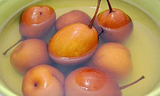 梦见自己偷吃梨，梦见自己去偷梨并且吃了