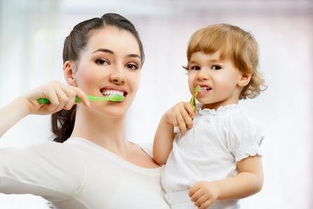 梦到自己满口是血，梦到自己满口牙都掉了