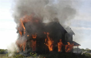 梦见自己用碳烧火，梦到烧碳火