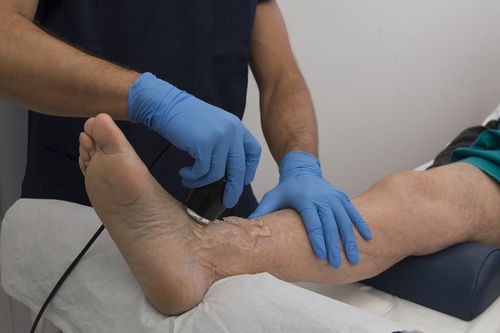 梦见大腿抽筋预示将来会发生什么?，做梦为什么大腿内侧酥酥麻麻