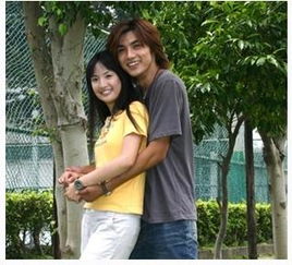 梦到男朋友跟前女友和好梦里醒来心好痛，梦里男朋友和前女友和好