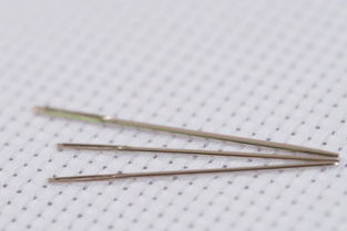 梦到被针扎到肉里拔出来了，梦到打针流血什么预兆