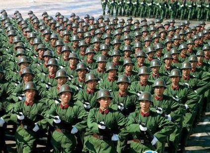 梦见被部队追，梦到被部队召回什么意思