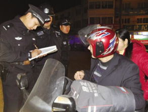 梦到借的车被偷零部件只剩下车框架，梦到借的车被偷了啥意思