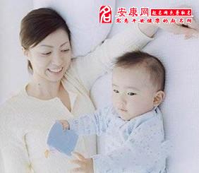 梦到儿子小时候抱着他，梦到儿子了被坏人拐走又找到