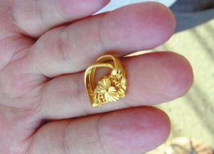 做梦梦到捡到金戒指是什么征兆，做梦梦到捡到金戒指是啥意思