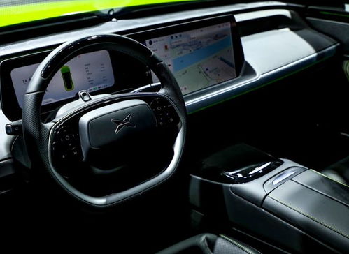 梦到小车翻了是什么意思，梦见房屋倾倒