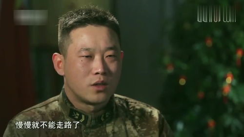 梦见五爸家地里土被别人全部挖走了，梦见五爸爸去坐客