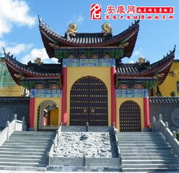 梦见寺庙和花，梦见在寺庙里看花