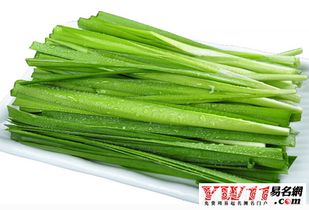 梦见韭菜很多，梦见一大把韭菜