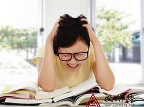 我梦见考试没过，梦见自己考试没过