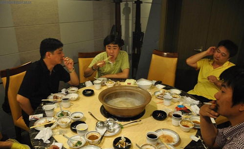 梦见别人不给我饭吃解梦，梦到别人不给我吃饭