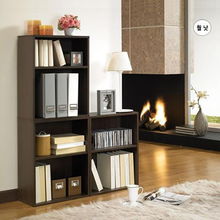 梦见柜子里有很多书,梦见衣柜里有很多书