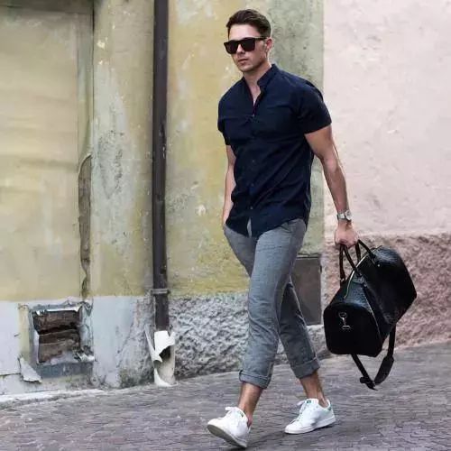 梦见个子不高的男人，梦见个子特别矮的男人