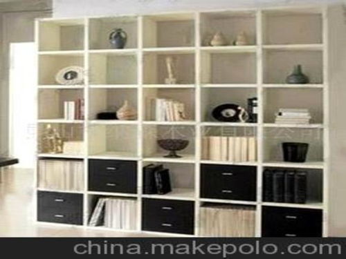 梦见书柜里装满了书，梦见一书架的书