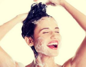 周公解梦自己洗头发,掉了一大把头发，周公解梦自己洗头什么意思