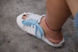 周公解梦梦见破鞋底，做梦梦见破鞋子是什么意思啊