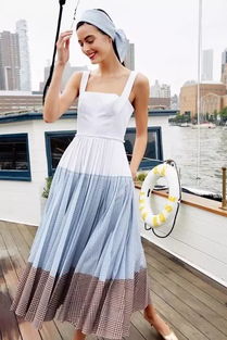 梦见挑选裙子穿,梦见挑裙子穿是什么兆头