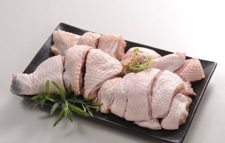 梦见掉鸡屎堆里了怎么回事，梦见掉鸡窝