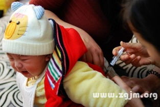 梦到自己被打针输液,梦到自己被打针后针拔不出来