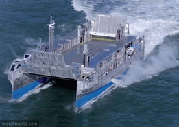 梦见自己登上一艘大船，梦见登上航空母舰