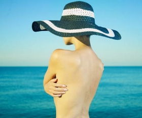 梦见女儿没有穿上衣，梦见我女儿没有穿衣服