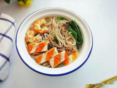 梦见吃手擀面面条，梦见吃手擀面条好不好