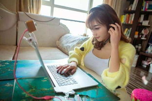 梦见男朋友关注女主播然后我俩分手了，梦见男朋友看自己手机什么意思