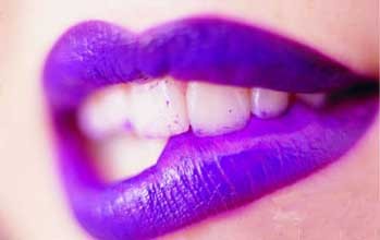 梦见嘴唇发紫，梦见嘴唇变黑