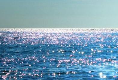 梦见桥底下还有好多水，梦见桥下有路