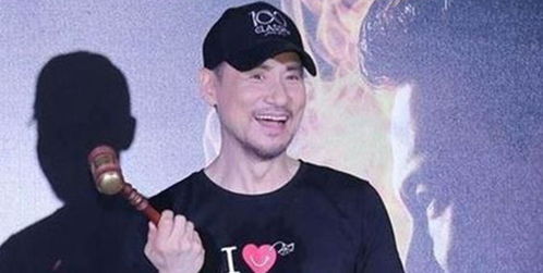 梦见抢是怎么回事，梦见抢劫枪杀寓意是什么