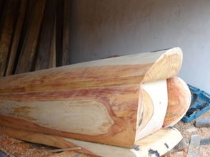 梦见棺材在抖动,好吗，梦见棺材移位是啥意思