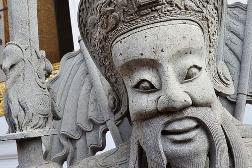 梦见坟墓梦见棺材，梦到坟地和棺材