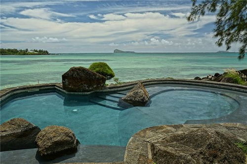 梦见大水池里都是泥，梦见一池泥水是什么意思