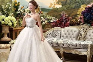 梦见要买婚纱，梦见自己买婚纱试婚纱