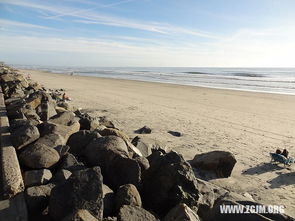 梦见水到身上，梦见水上活动怎么回事