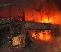 梦见旅游遇到打仗，梦到自己经历战争