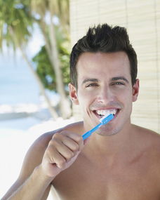 梦见许多玉米棒，梦见身上有灰垢