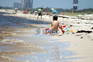 梦见晚上打扫卫生，做梦打扫家里卫生