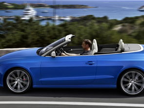 梦见敞篷车下雨，梦见敞篷车变成一张大床