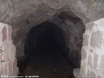 做梦梦到岩洞，梦见岩石是什么预兆