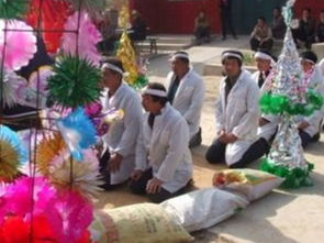 梦到带着孝布一直跑，梦到带孝的白布是什么意思