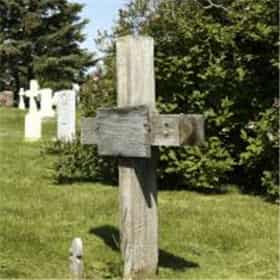 做梦梦见坟头好吗，梦见坟头怎么回事?